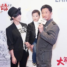 街头有夫之妇