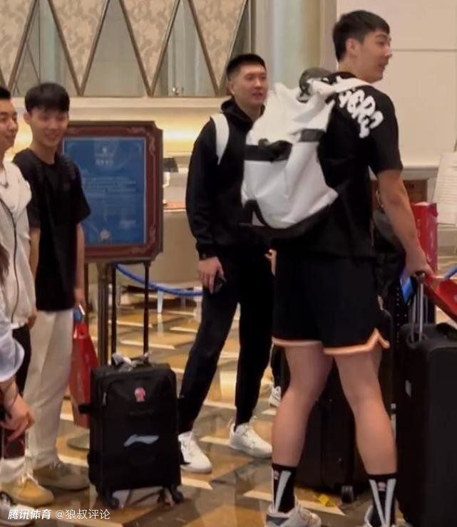 夫人